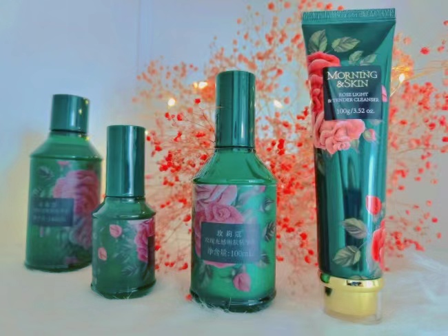 玫莉蔻臻透嫩肤,玫莉蔻玫瑰光感嫩肤精华霜