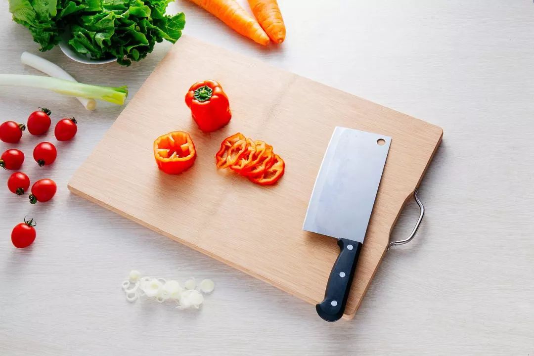 菜刀选购攻略,做了几十年菜的阿姨