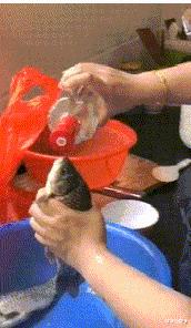 “我再也不想跟老公一块睡了”网友：我出50块，把床铺大点哈哈哈