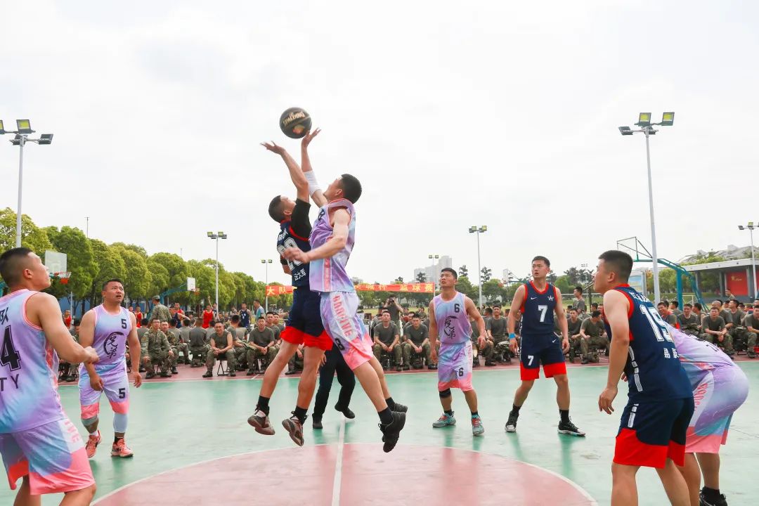 军营帅气视频,军营精彩瞬间照片