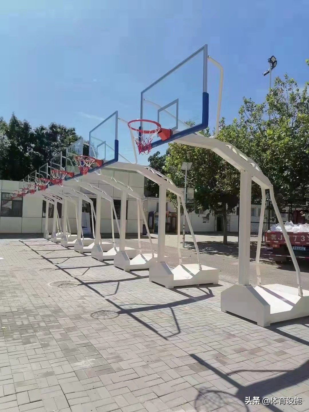地埋篮球架改装成移动篮球架,篮球架户外篮球架价格