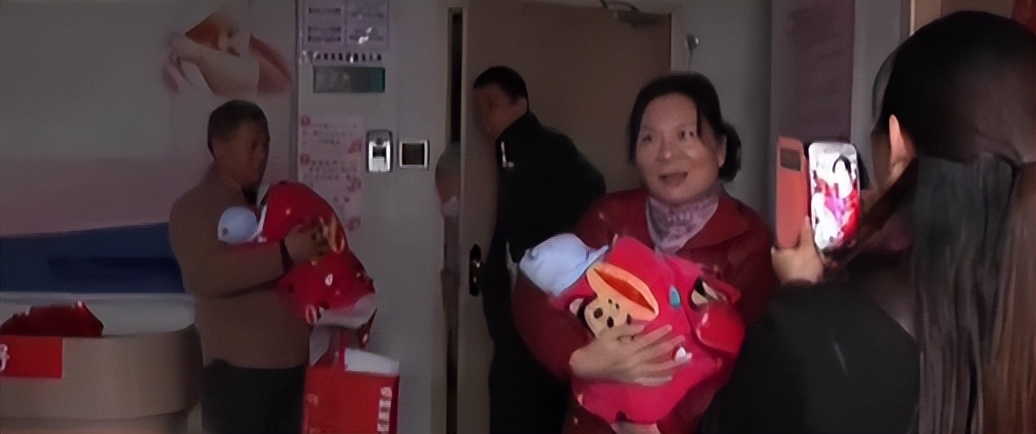 六旬老太怀龙凤胎后国家帮养吗 (54岁女子失独生下龙凤胎)