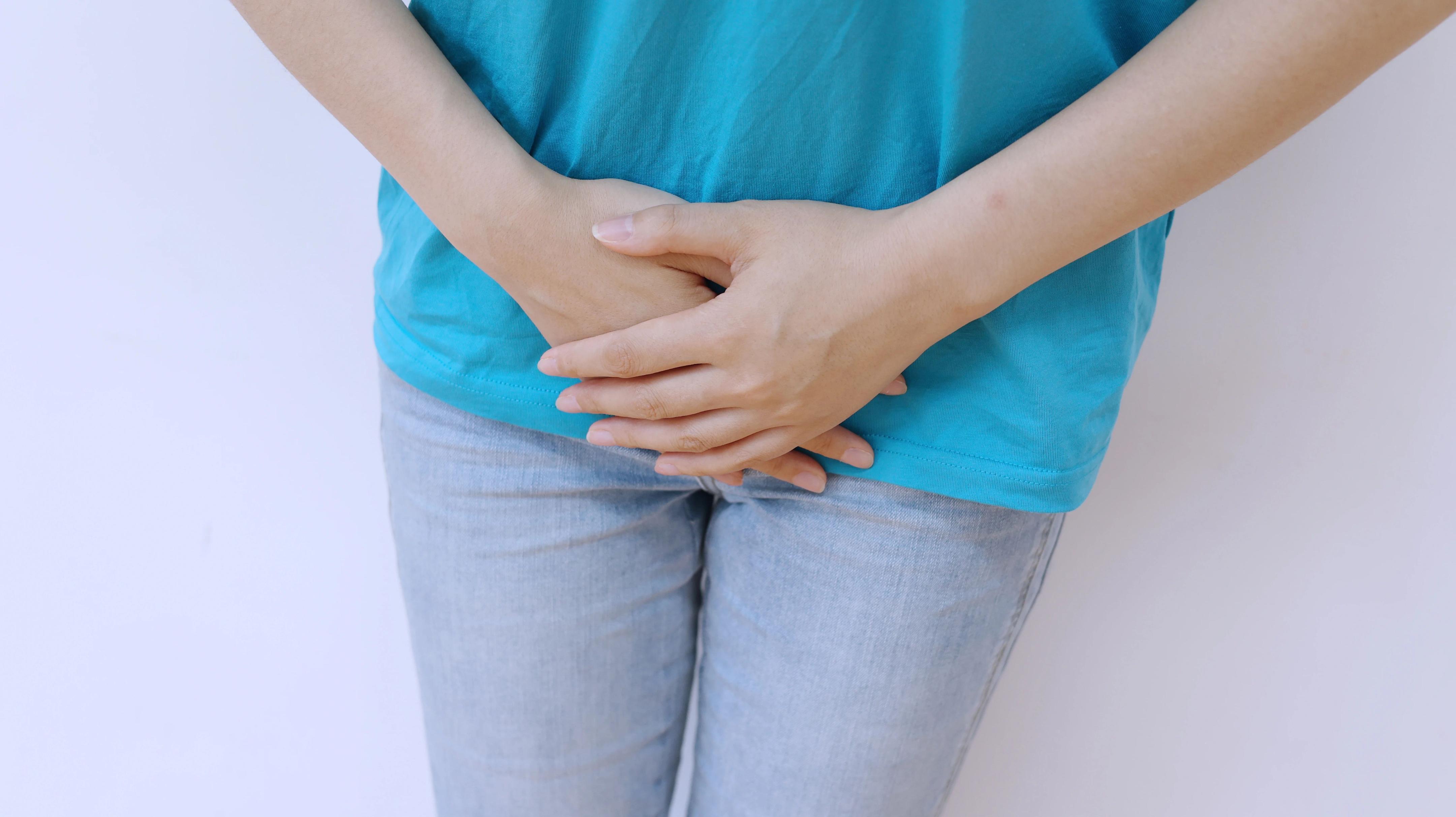 女性尿频,是什么原因导致的?这4点需小心,建议及早检查