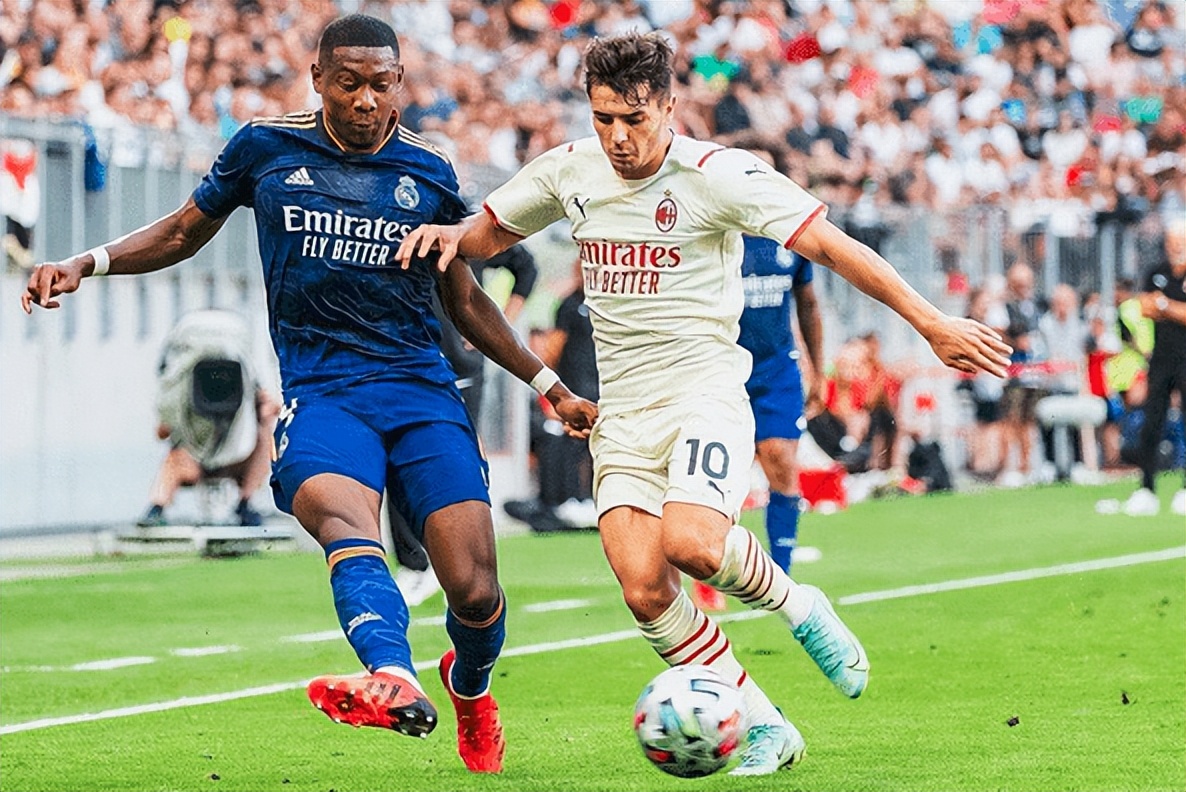 足坛十大新星左脚,足坛左脚中场排行榜