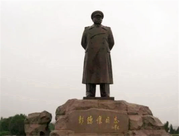 浦安修执意离婚,彭老总伤感地说:她早有准备,我很思念刘坤模