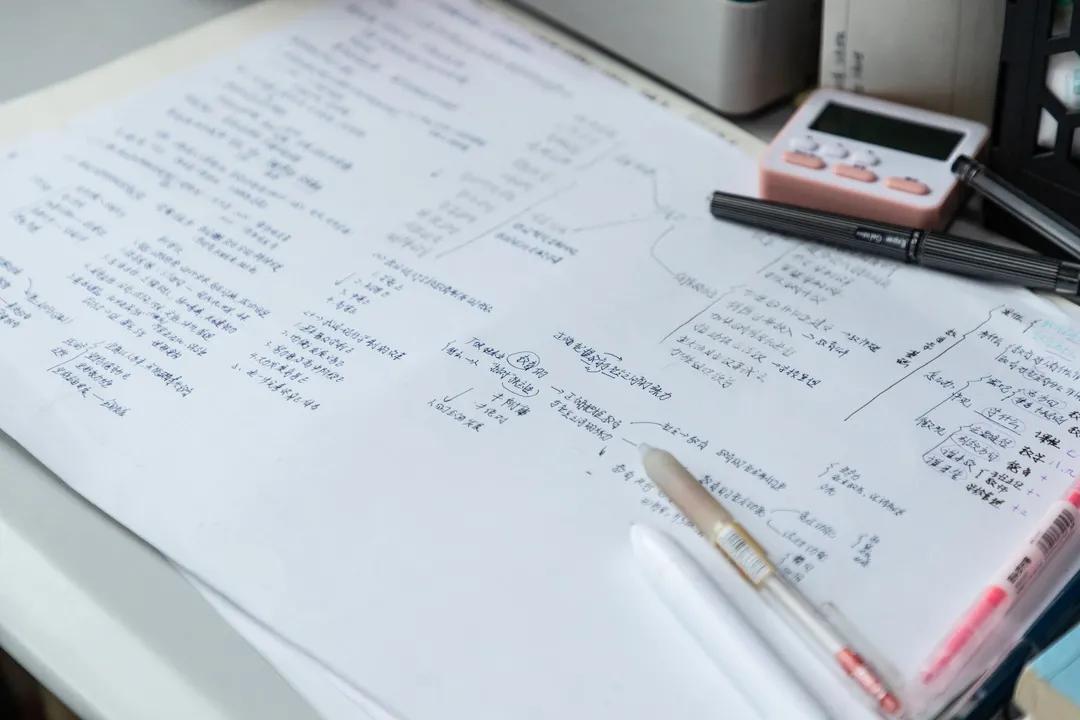 愿你以梦为马不负韶华考上大学,愿同学们以梦为马金榜题名