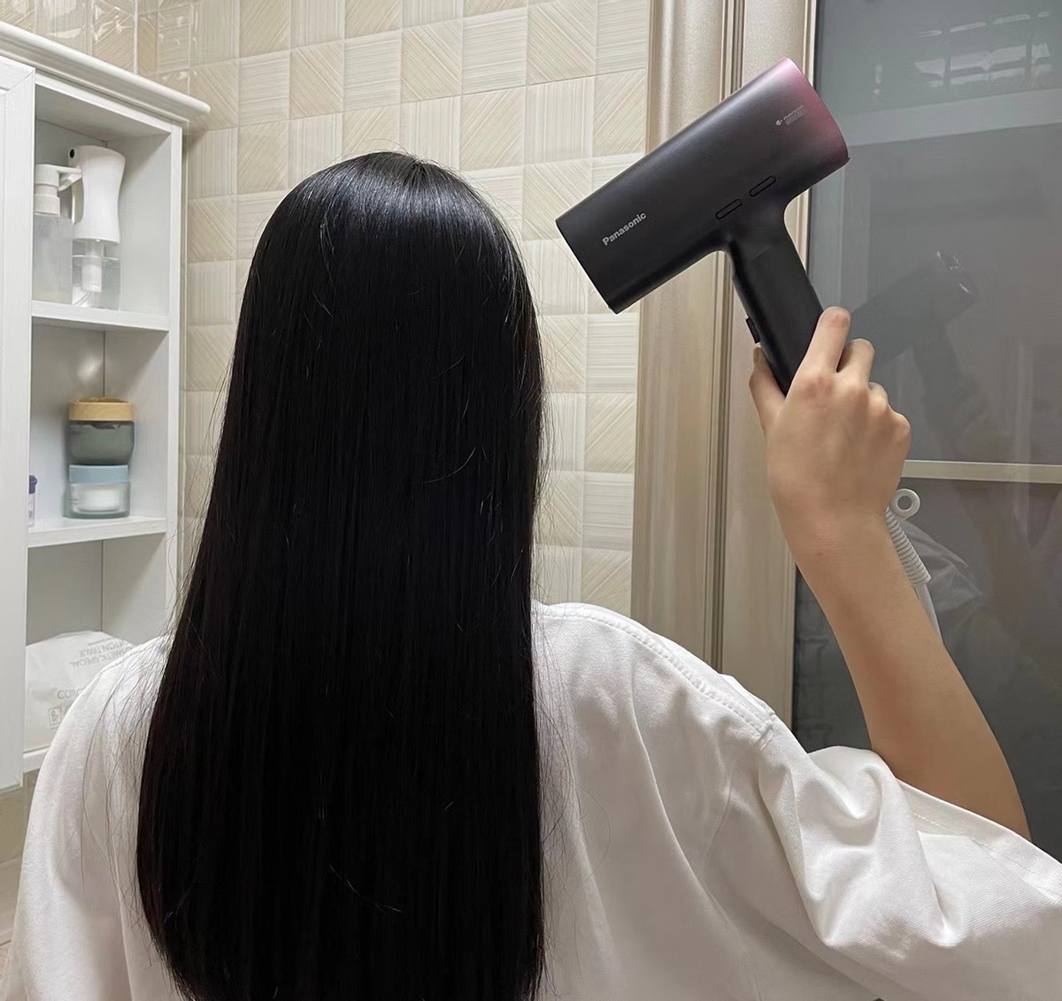 松下吹风机na9c和na98c哪个值得买,松下吹风机nx70和nx71区别