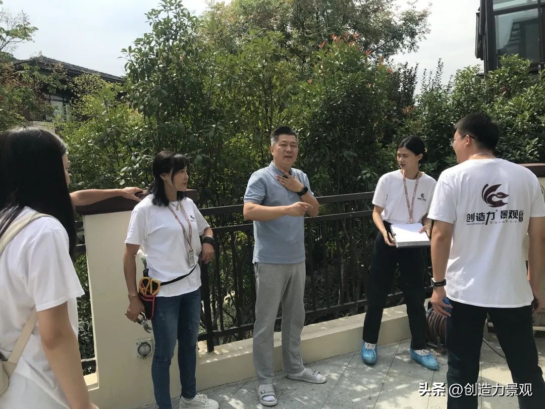 周末回访老客户的文案,回访老客户的主题