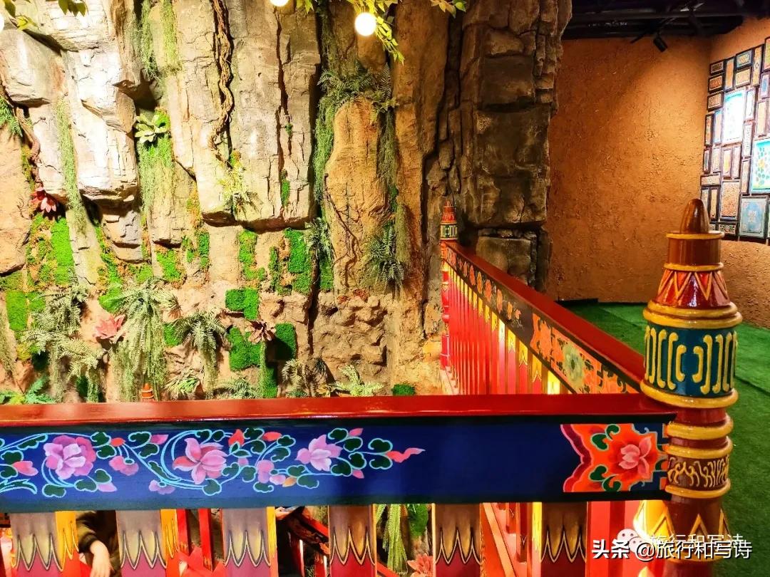 坐啥车去黑石礁西域风情古街,老大连黑石礁夜市