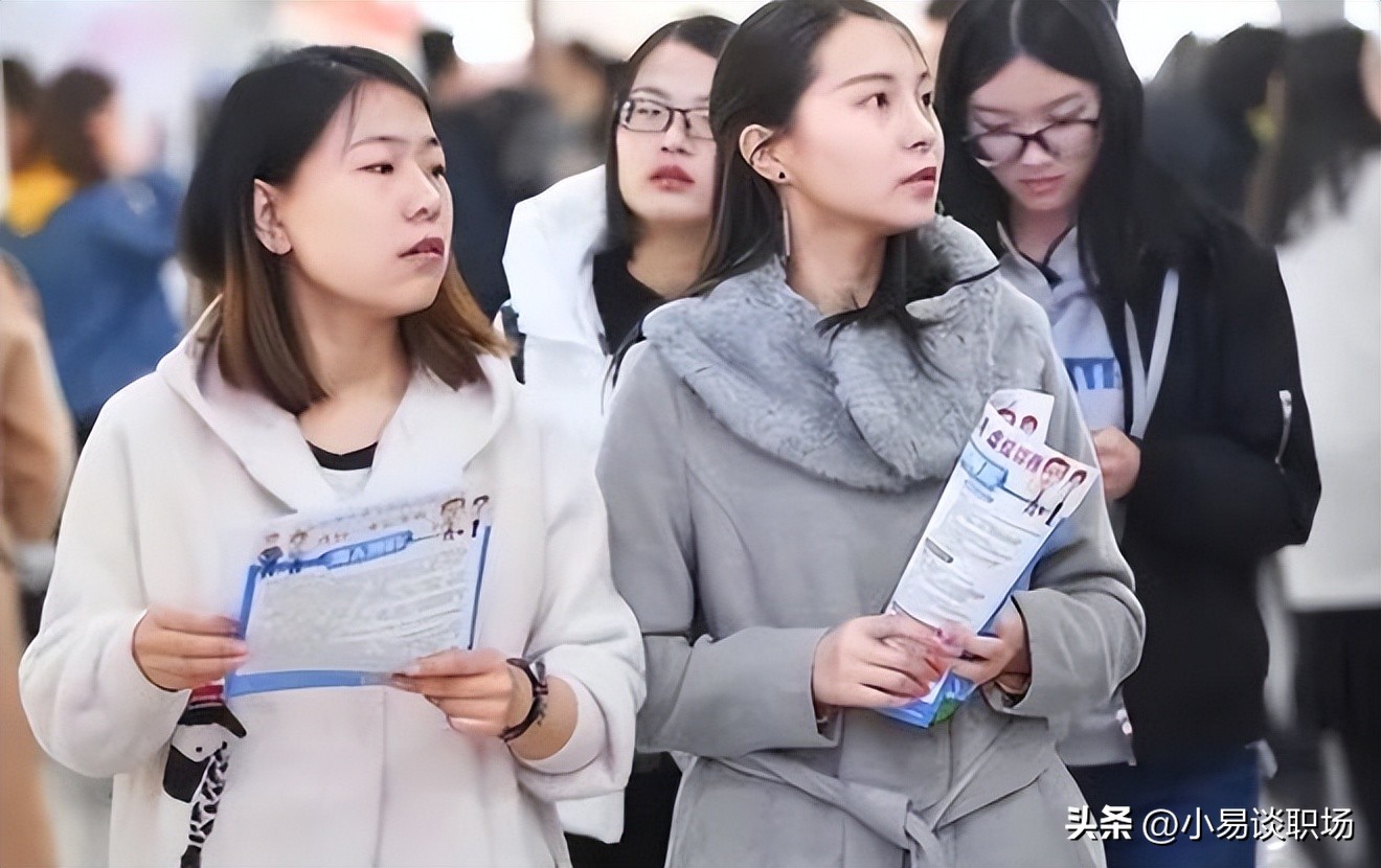 专科生就业率高过本科,专科生就业率为什么这么高