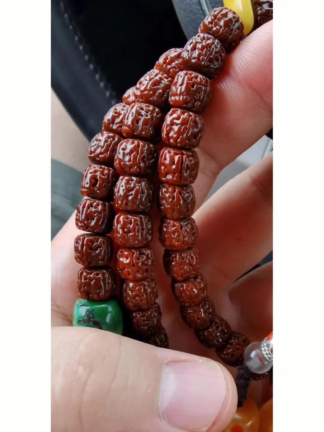 老金刚菩提怎么清理纹路,金刚菩提脖串什么纹路的好