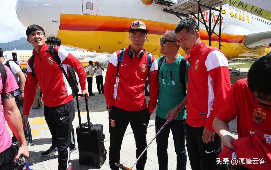 椋炰簡鍗婁釜鍦扮悆,鍥借冻澶囨垬涓夋湀涓ゅ満鐑韩