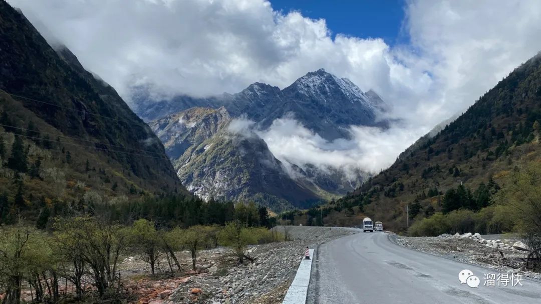 「DRSAFETYDRIVING」小岚传你几招安全驾驶，幸福一辈子