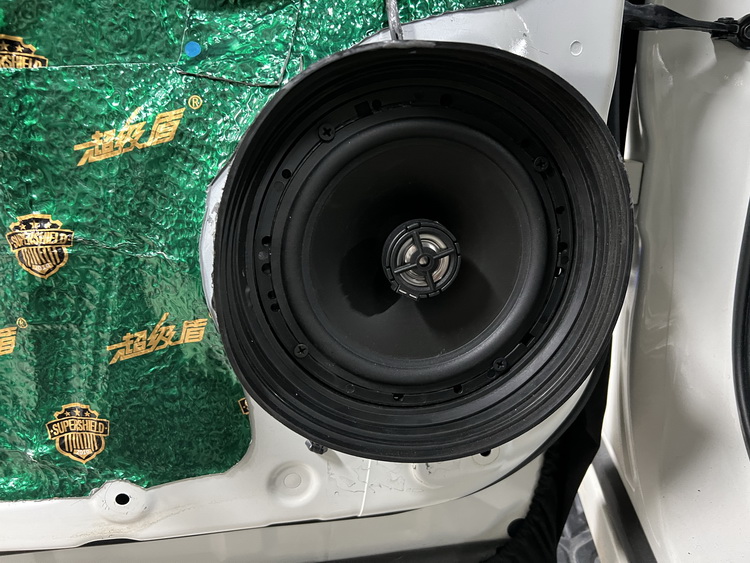 怀柔尼桑途乐音响改装视频,日产途乐汽车音响改装案例