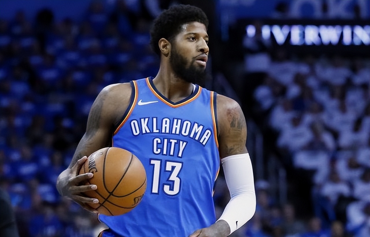 保罗几次入选最佳阵容,攻防一体现役球员