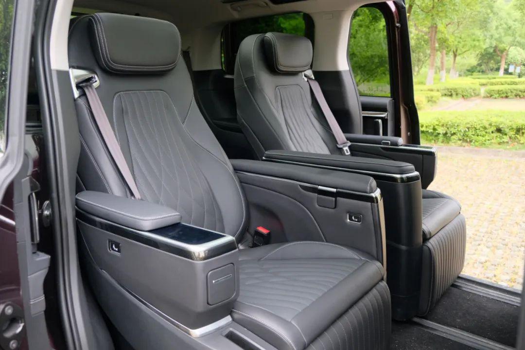 上汽大通maxusg90测评,上汽大通maxusg90测评低配版