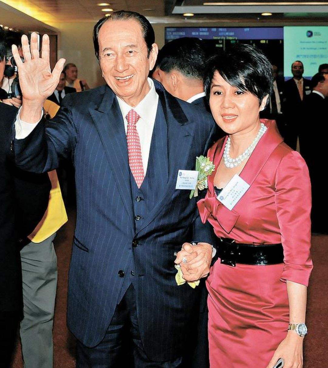 洗米华个人简介,洗米华辉煌了20年吗