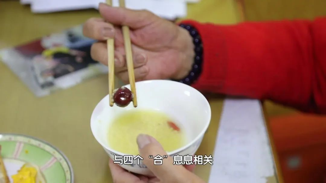 百岁老奶奶精神饱满是怎么回事,百岁老奶奶精神饱满的原因