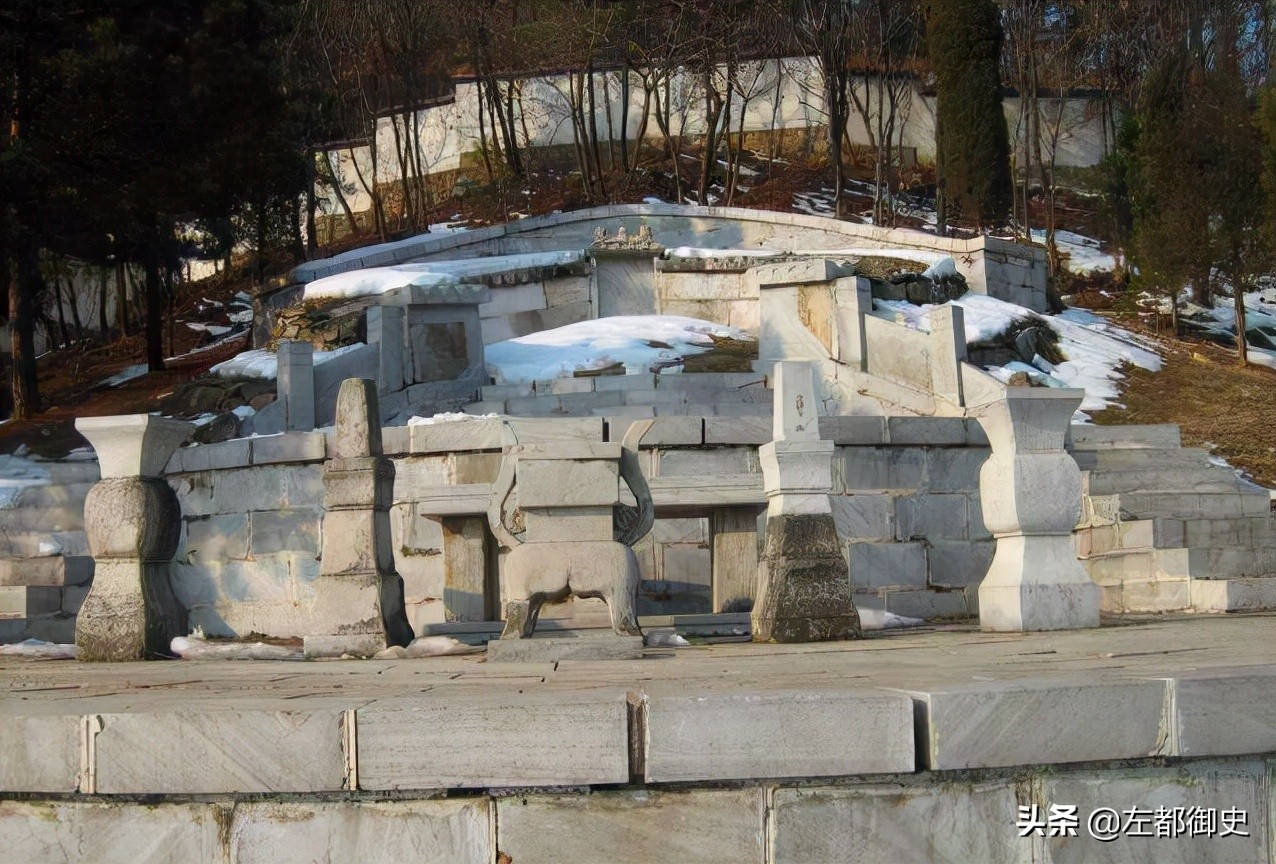 墓碑上写清皇什么意思,墓碑刻有皇清叔什么意思