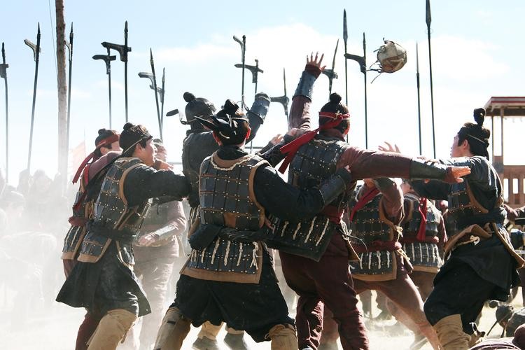 蹴鞠对当时的社会作用,蹴鞠对现代运动和历史的影响