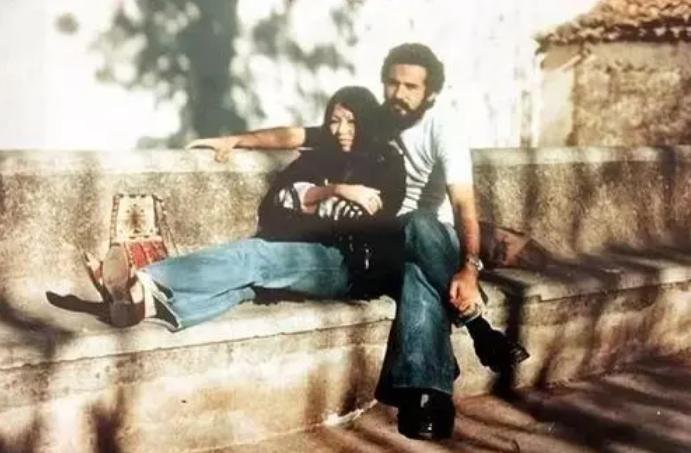 荷西去世12年，三毛自缢身亡：只要母亲同意，我可以快快乐乐去死