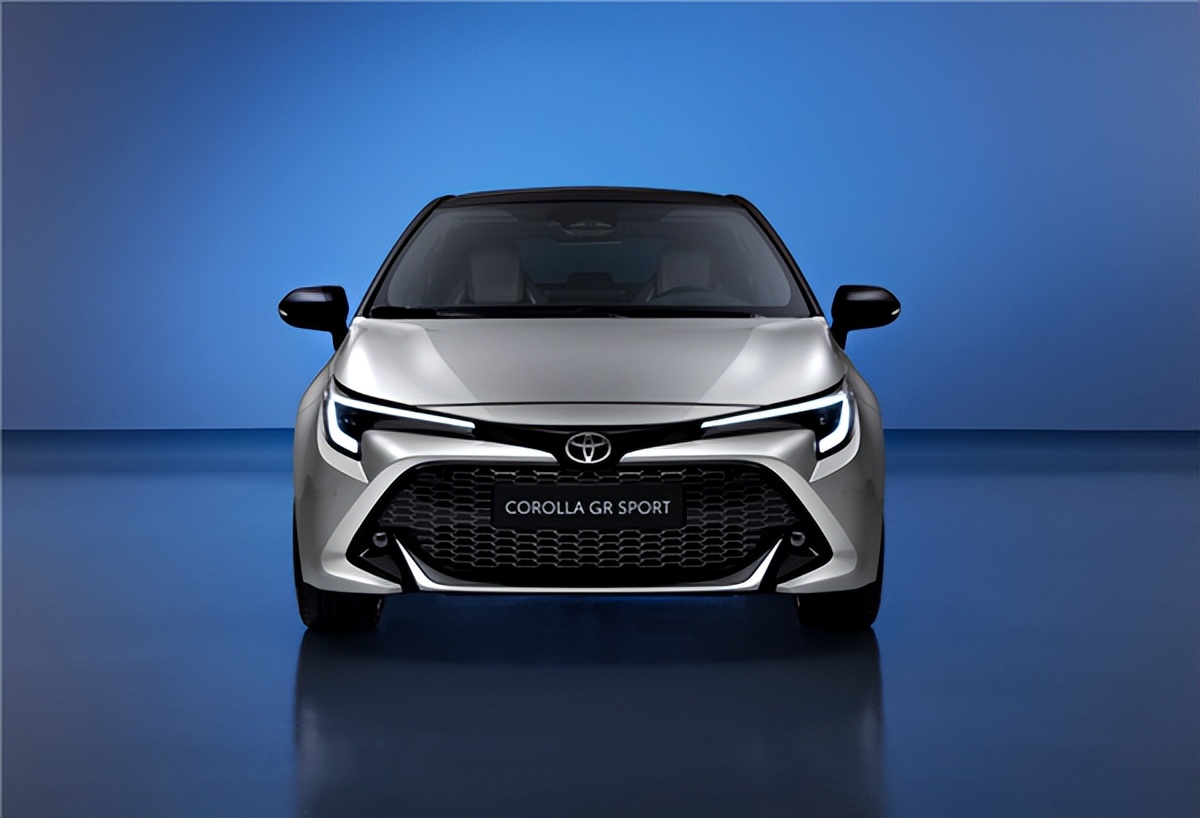 2018日产轩逸好还是丰田卡罗拉好,丰田卡罗拉和轩逸哪个更适合新手