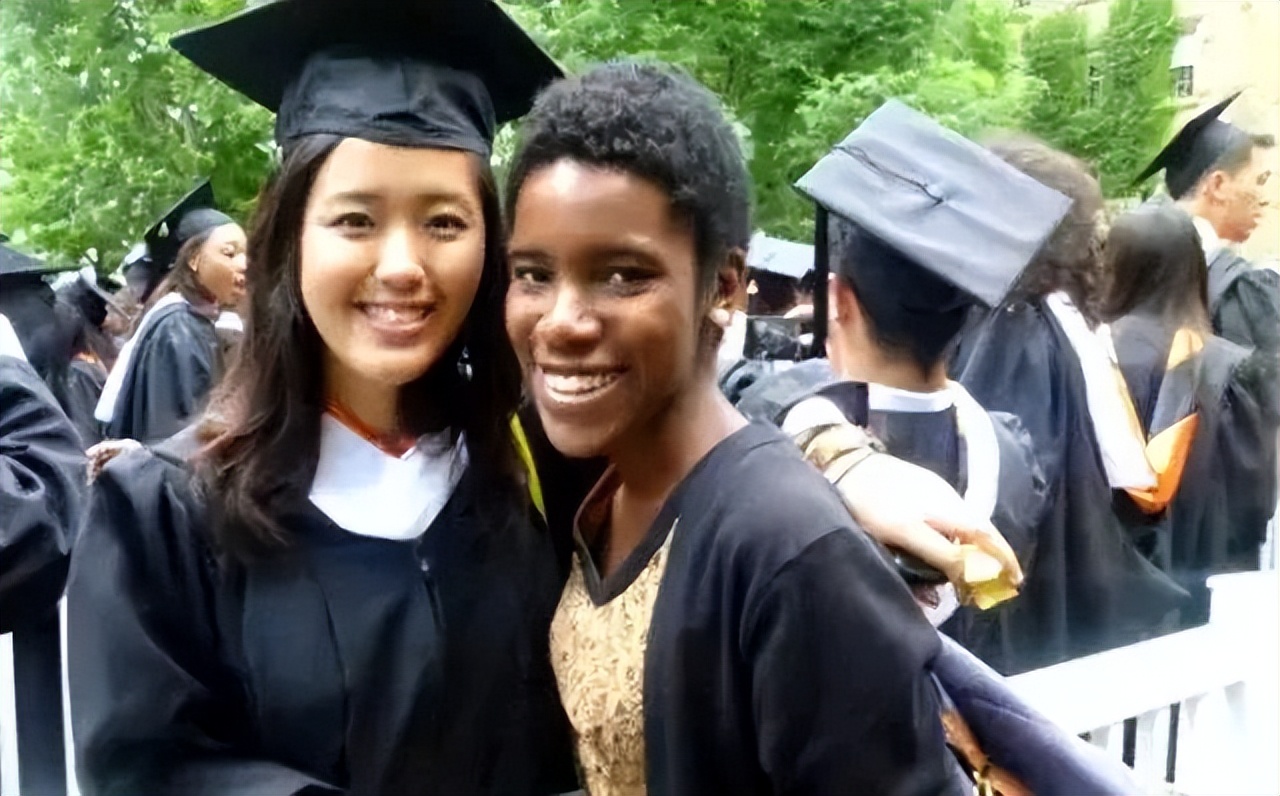 23岁放弃200万年薪25岁创业,23岁成功放弃百亿家产