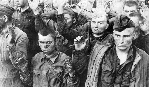 德国在二战时期有700万军队,德国与苏联军事实力对比