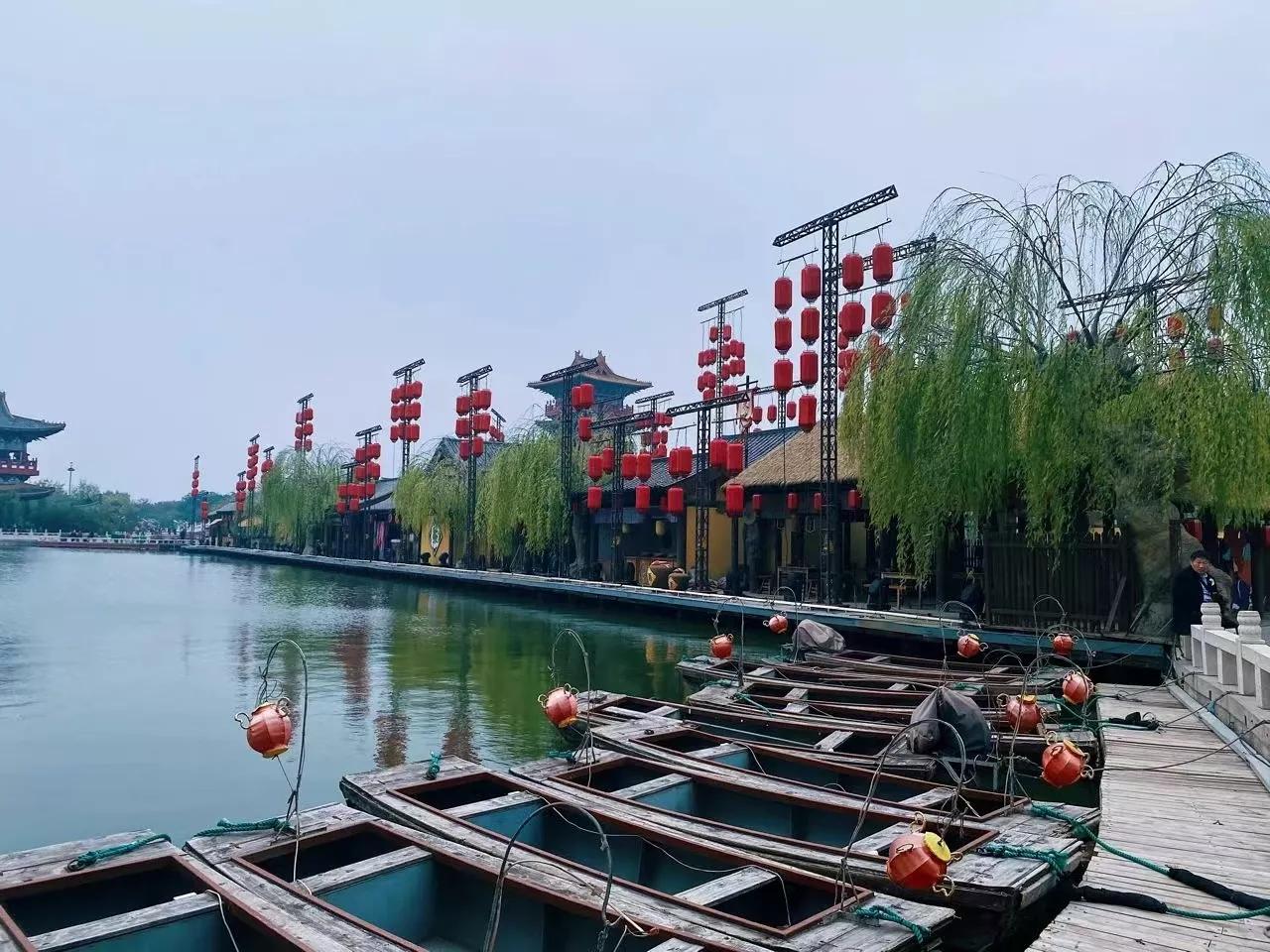 清明上河园古风古韵,一日梦回清明上河园