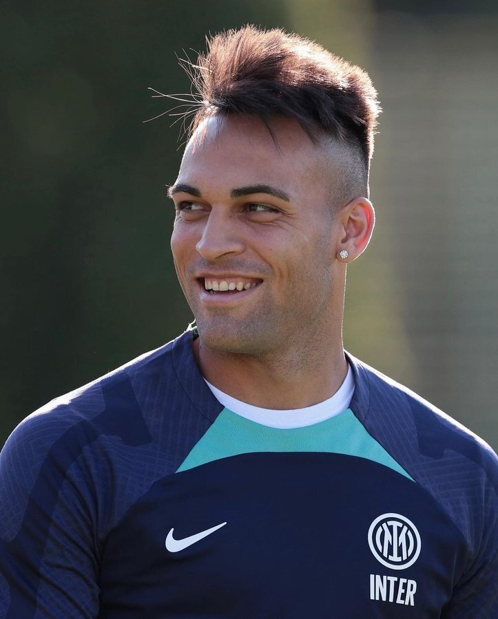 金球奖30人候选名单公布，盘点十大落选的球星：梅西穆勒领衔