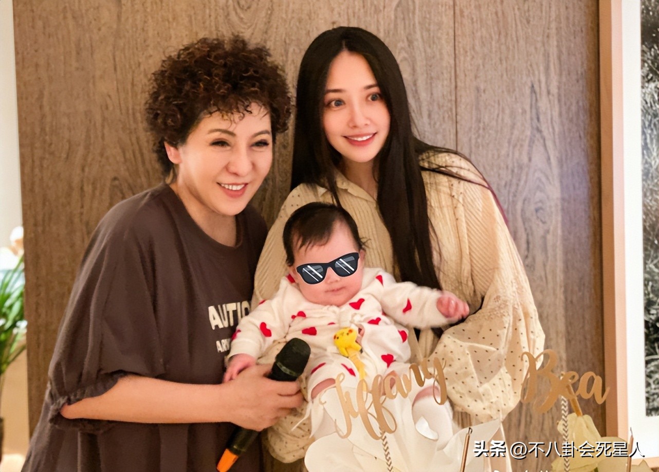 向太张柏芝直播,向太直播间说张柏芝