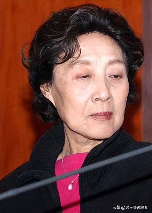 电影喜盈门演员今昔对比图片,喜盈门老电影演员近况