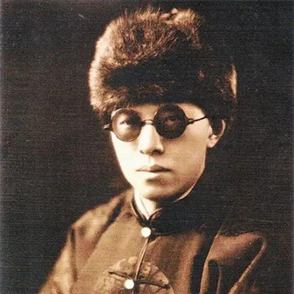 去一趟苏州看看诗人笔下的姑苏,当代文人笔下的苏州