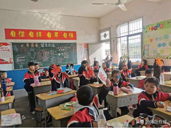 多彩活动促成长,多彩活动校园