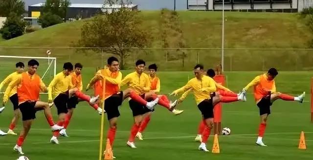 30多岁踢中超励志球员,中超第一励志人物事迹