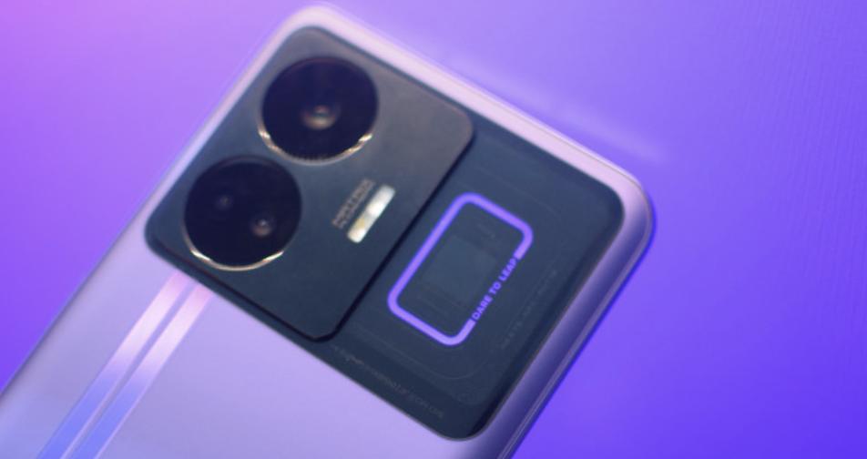 最新全面屏手机性价比高推荐,性价比直屏旗舰手机最值得入手