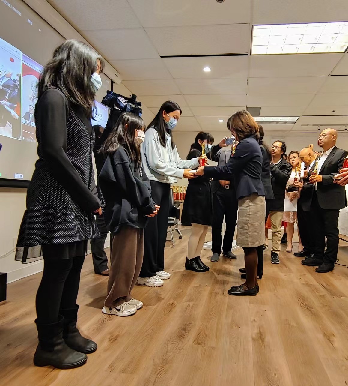 白求恩精神作文,白求恩征文