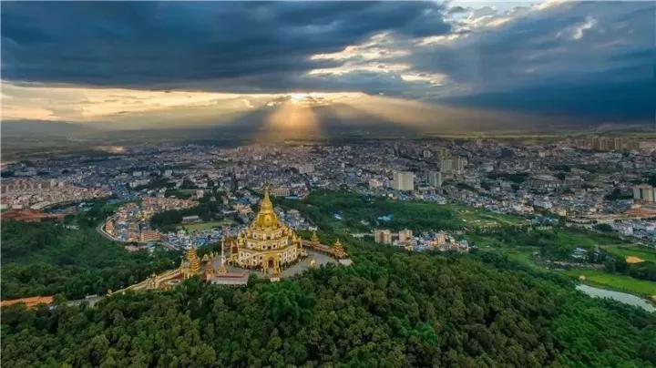 云南旅游全攻略自由行详细路程,自由行云南旅游攻略路线详细