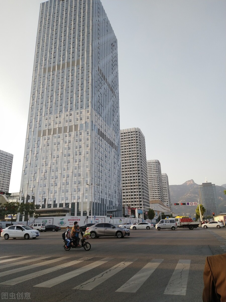 盘点山东省16地级市封顶第一高楼,山东第一高楼位置