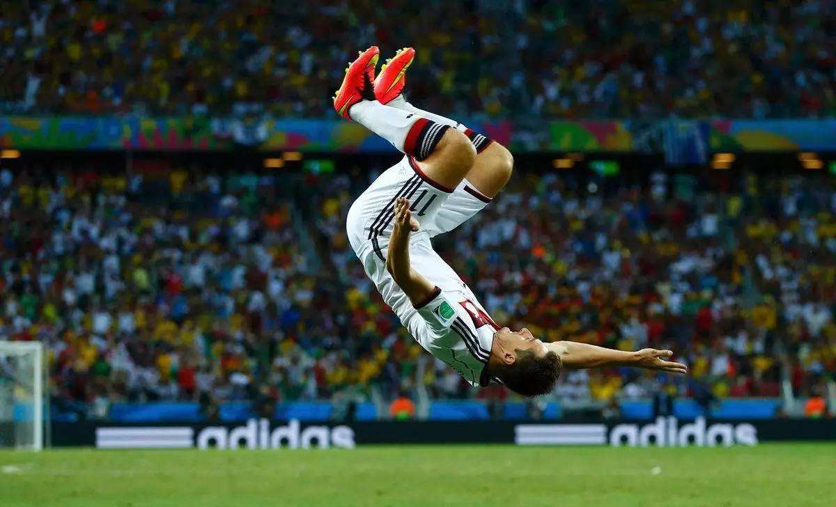 鍗佸ぇ搴嗙鍔ㄤ綔澶╀笅瓒崇悆,瓒冲潧鍗佸ぇ缁忓吀搴嗙鍔ㄤ綔鍚嶇О