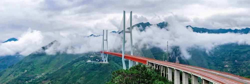 曲靖市各区县为什么发展如此均衡,曲靖市旅游资源有哪些优势