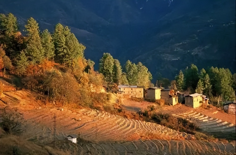 1962，打了大胜仗，记者们采访了许多战场英雄，为啥却见不了报？