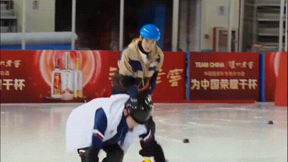 2022骞村啲濂ヤ細鐕冪垎鍏ㄧ綉,鍐ゥ鐜板満鐕冪垎