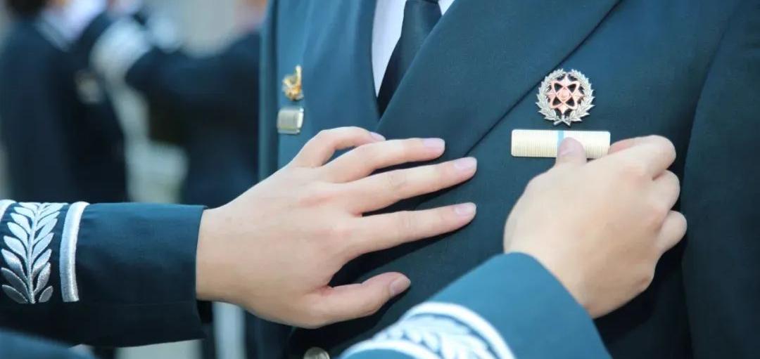 军队文职人员是在部队里工作吗,军队文职什么岗位会去部队上班