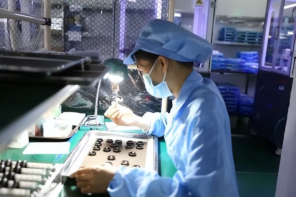 推进民营经济高质量发展|高科技企业三明福特科光电：越创新越闪亮