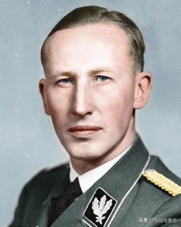 二战中的*党**卫军到底是干啥的