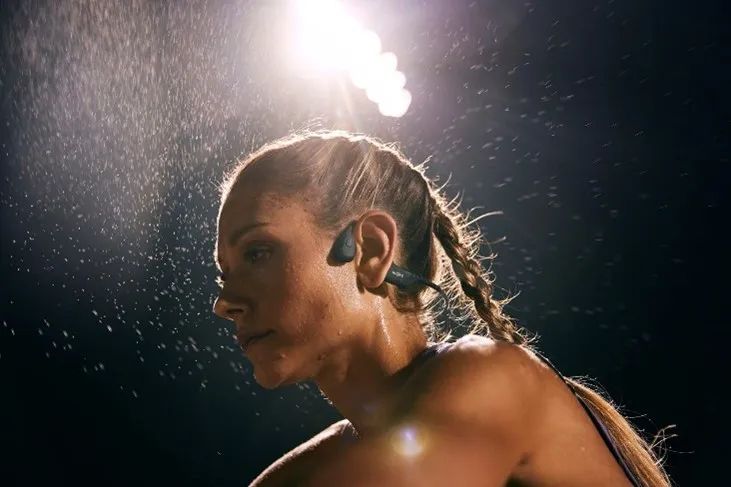 亚马逊品牌竞争力如何提高,亚马逊成功之道让企业飞速发展