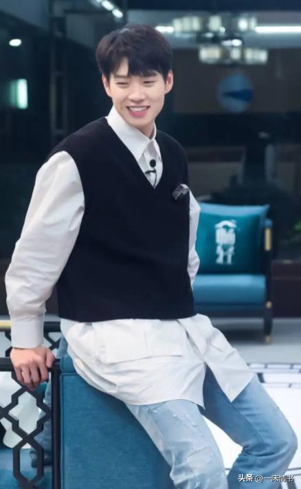 娶不到偶像，就撩偶像的闺蜜？