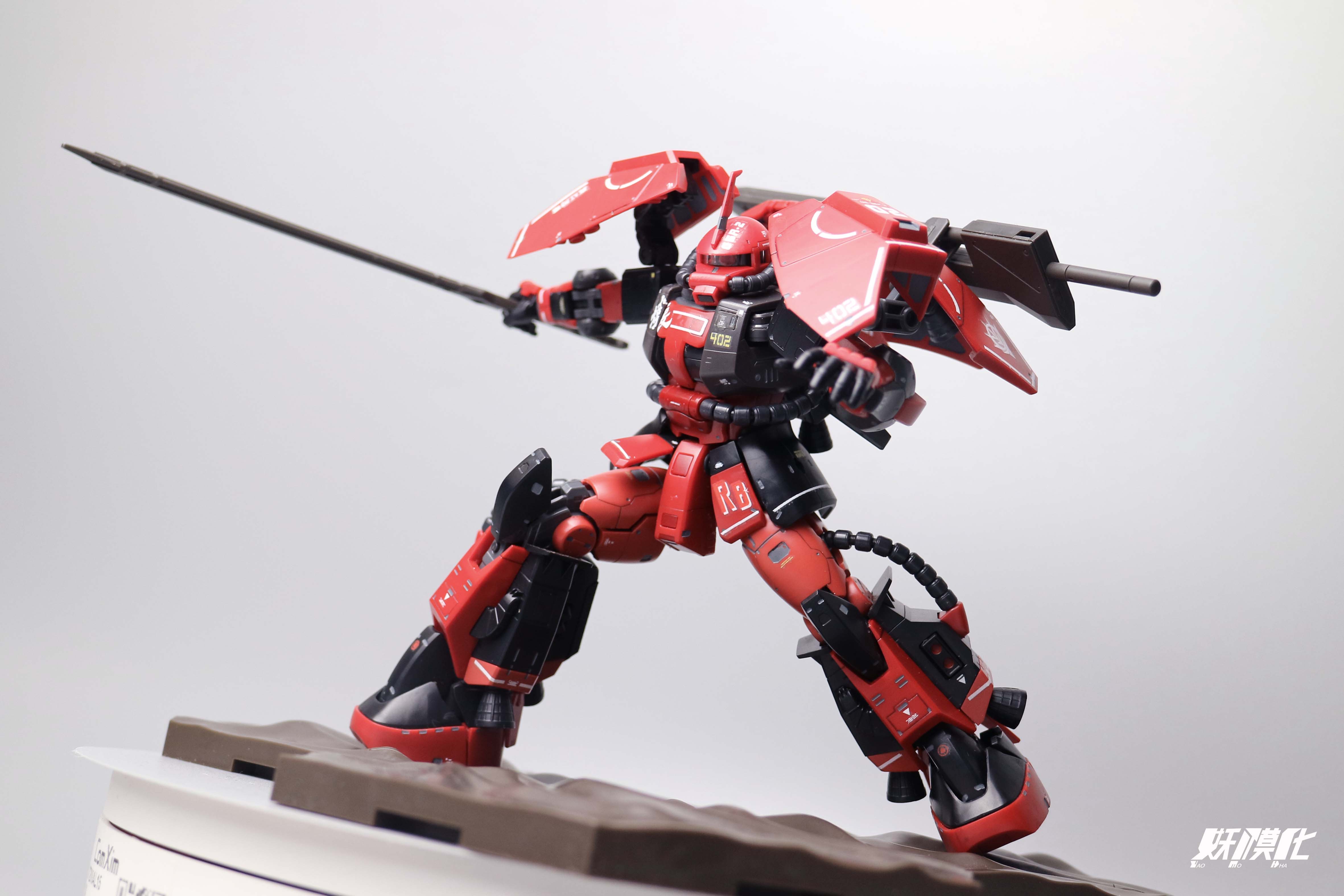 只要够想法，模型素组也能改出好作品-武士扎古