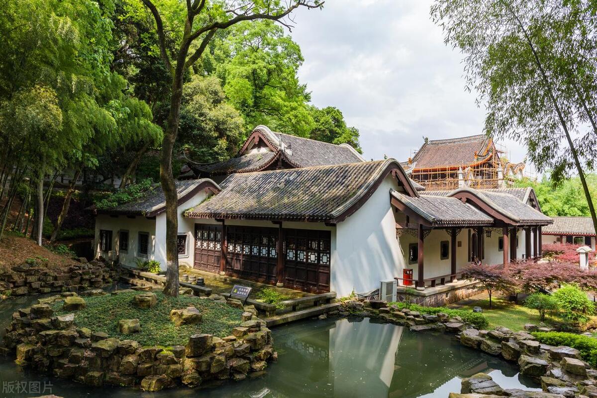 长沙市内有什么好玩的旅游景点,长沙还有哪些好玩的旅游景点推荐